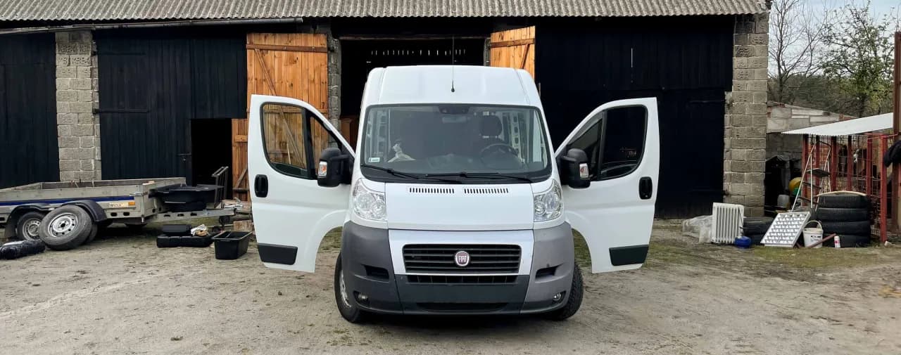 Pojemność baku Fiat Ducato – co musisz wiedzieć przed podróżą?