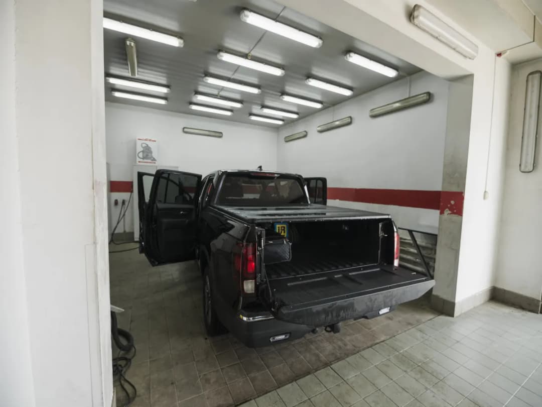 Jakie oświetlenie do warsztatu - uniknij najczęstszych błędów