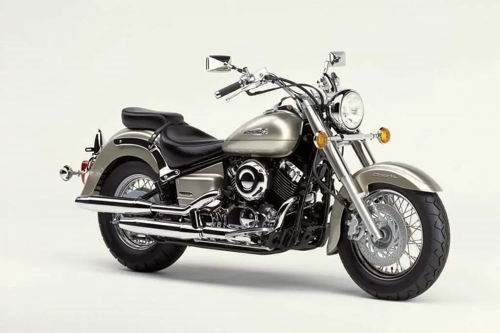 Pojemność baku Yamaha Drag Star 650 – co musisz wiedzieć?