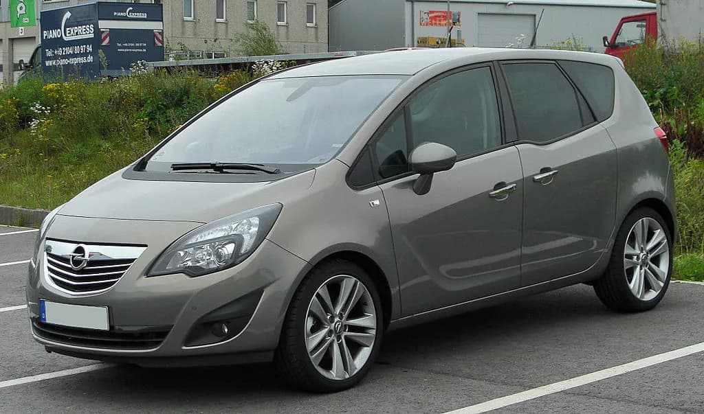 Pojemność baku Opel Meriva B - co musisz wiedzieć przed zakupem