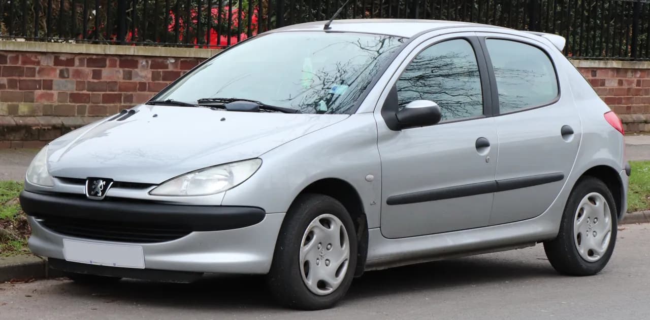 Pojemność baku peugeot 206 - ile litrów naprawdę potrzebujesz?